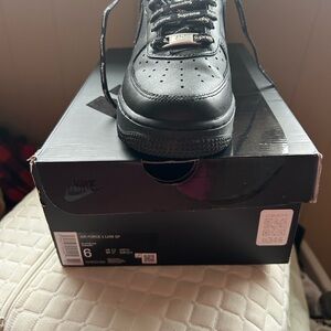 Nike Air Force 1 Low SP Kids Sneakers - Black